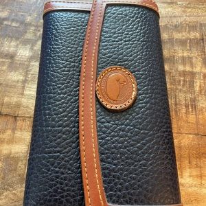 Dooney and Bourke wallet